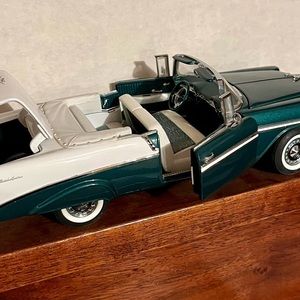 Franklin mint 1956 Chevrolet Belair, convertible, diecast car